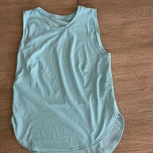 Lululemon sleeveless workout top